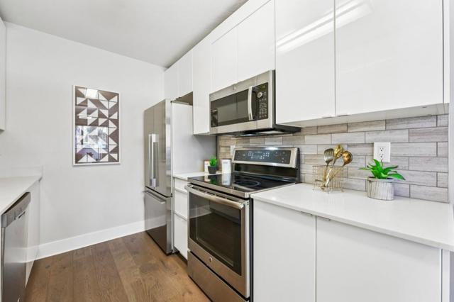 100 Schooner Court, Richmond CA: https://media.crmls.org/mediaz/de4a4b06-2917-4c05-810a-38fc7965cb7a.jpg