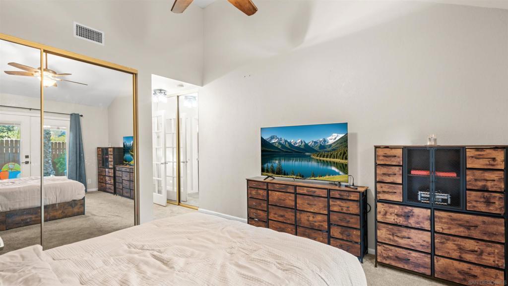 422 Devonshire Gln - photo 20