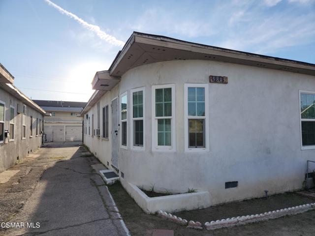5841 Tujunga Avenue, North Hollywood CA: https://media.crmls.org/mediaz/de4af50c-3a40-42f4-bdf6-c6846cd9c0eb.jpg