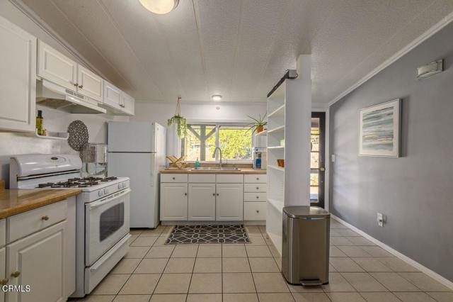 Detail Gallery Image 18 of 44 For 4488 Foothill Rd, Carpinteria,  CA 93013 - 4 Beds | 3 Baths