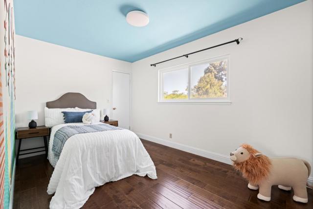 Image 23 of 37 For 6112 Del Canto Drive