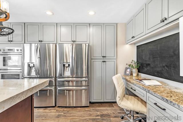5141 Dorman Dr, San Diego CA: https://media.crmls.org/mediaz/de4cbccf-6b92-49ae-bf32-7ade199aa11e.jpg