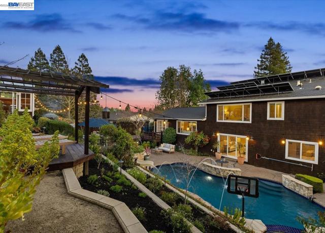 Image 41 of 60 For 976 Richard Ln