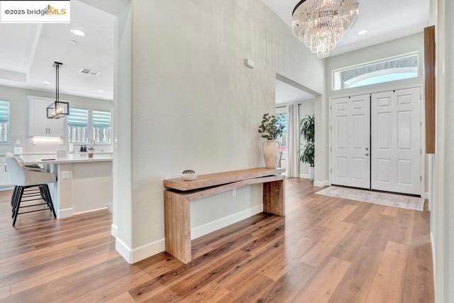 304 Adora Ln, Oakley CA: https://media.crmls.org/mediaz/de4e99a5-bf3e-4d59-8824-3799633b47ac.jpg