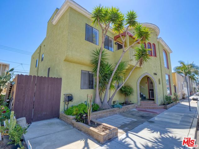 116 Bennett Avenue, Long Beach, California 90803, ,Multi-Family,For Sale,Bennett,24383147