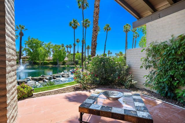 162 Lost River Drive, Palm Desert CA: https://media.crmls.org/mediaz/de505711-240b-4442-a5dd-a9c1ac2f604a.jpg