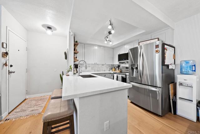 Detail Gallery Image 4 of 27 For 110 N 2nd Ave #27,  Chula Vista,  CA 91910 - 2 Beds | 2 Baths