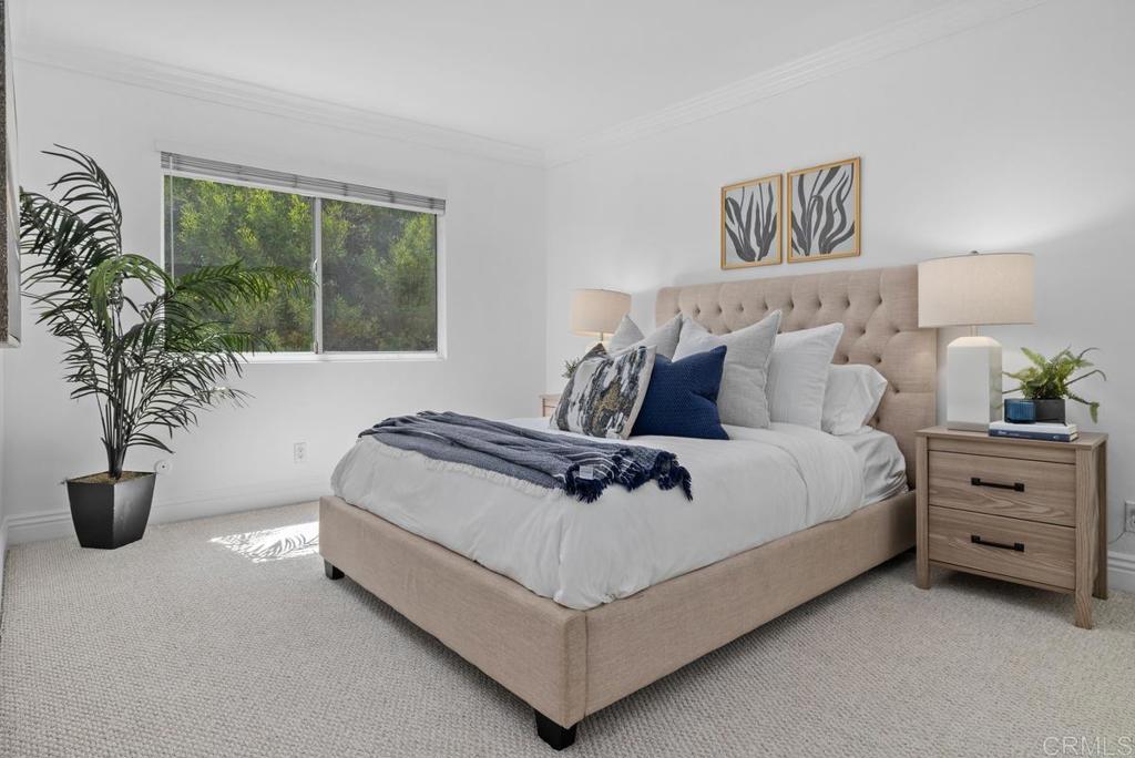 2850 Reynard Way - photo 12