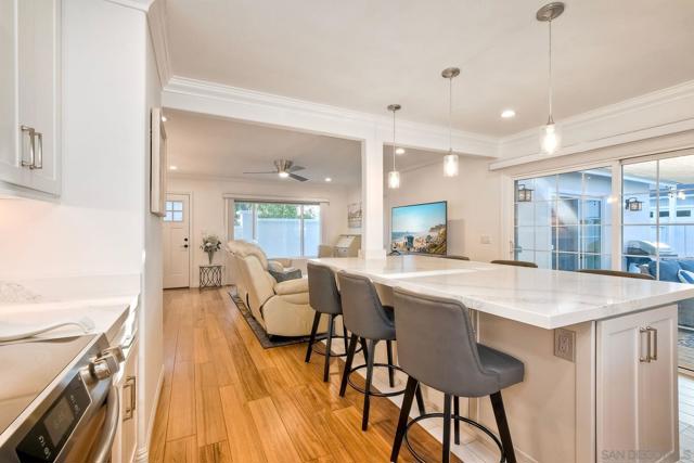 1221 4th St, San Diego CA: https://media.crmls.org/mediaz/de52c957-dd30-4bed-9359-7bf4d87a5987.jpg