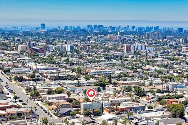 2625 Adams Avenue, San Diego CA: https://media.crmls.org/mediaz/de5362d8-e4e2-4106-8543-3dd42e2a8708.jpg