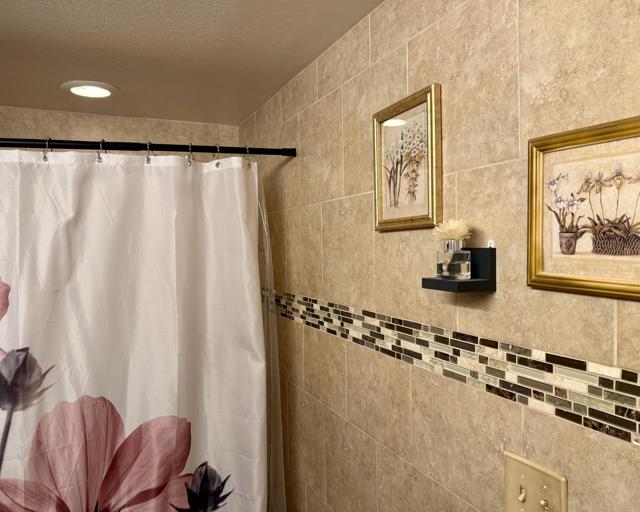 5301 E Waverly Dr., Palm Springs CA: https://media.crmls.org/mediaz/de54248a-8691-4035-a809-8c54fc768197.jpg