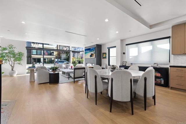 Detail Gallery Image 15 of 72 For 119 41st St, Newport Beach,  CA 92663 - 3 Beds | 5 Baths