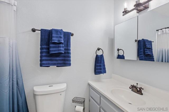1651 S Juniper, Escondido CA: https://media.crmls.org/mediaz/de548af7-4d97-4034-8fe3-5952260cb44c.jpg
