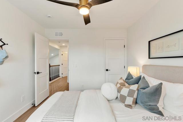 12169 Via San Loreno, San Diego CA: https://media.crmls.org/mediaz/de54a90d-f446-48e1-835f-c0be4b867269.jpg