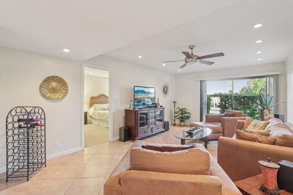 1050 E Ramon Road #41