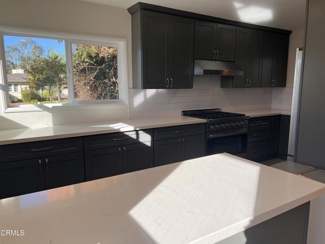 Detail Gallery Image 4 of 30 For 4626 Viro Rd, La Canada Flintridge,  CA 91011 - 4 Beds | 2 Baths