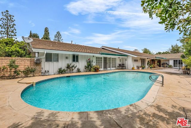 Drew Fenton | 16560 Park Lane Circle Los Angeles CA | MLS: 7286867