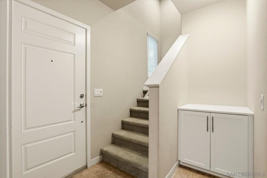 4541 Rainier - photo 14
