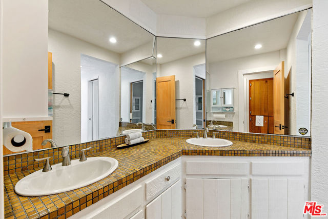 Drew Fenton | 6649 Zumirez Drive Malibu CA | MLS: 7412171 Drew Fenton | 6649 Zumirez Drive Malibu CA | MLS: 7412171