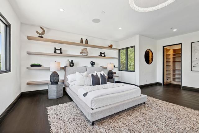 5653 Linea Del Cielo, Rancho Santa Fe CA: https://media.crmls.org/mediaz/de59ac2d-d036-40c6-bc7a-603ed007f3a2.jpg