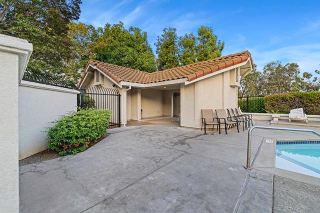 70 Meadowland Drive, Milpitas CA: https://media.crmls.org/mediaz/de59bd1c-a067-4315-8238-d037b325b47f.jpg