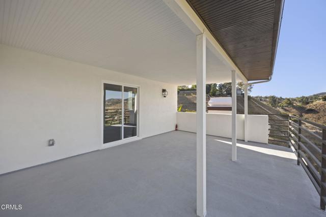 40 Saddlebow Road, Bell Canyon CA: https://media.crmls.org/mediaz/de5a4667-0d61-4767-9b93-6a252749f0d4.jpg