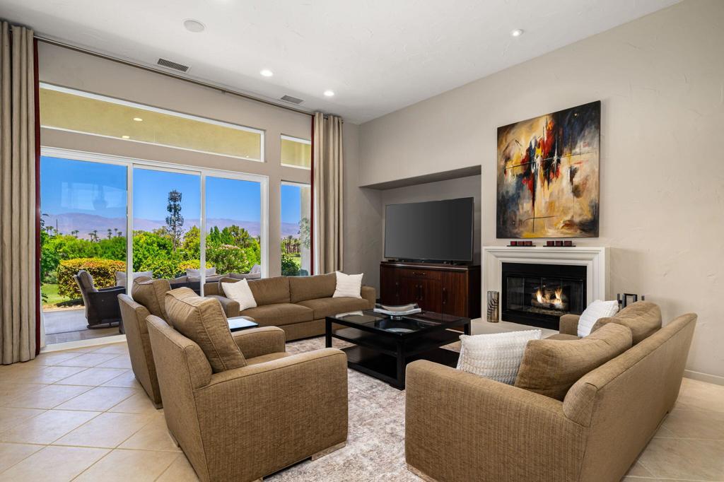 MLS #219134273DA image #3