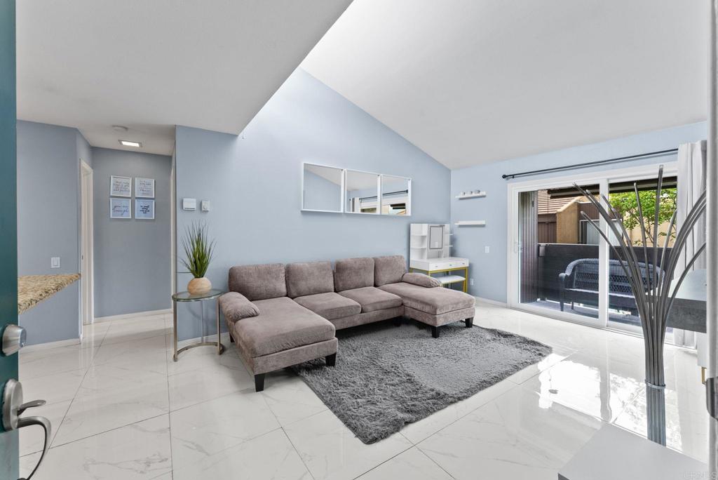 3456 Castle Glen Drive - photo 2