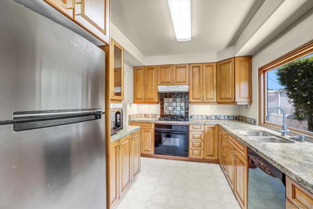 3114 Dumas St, San Diego CA: https://media.crmls.org/mediaz/de5c3590-4965-44c0-a299-53f0edb95efb.jpg