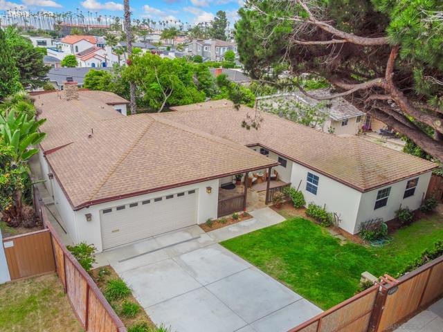 7940 La Jolla Shores Dr, La Jolla CA: https://media.crmls.org/mediaz/de5c7a80-ddba-4e36-a190-b698a1b35e9b.jpg