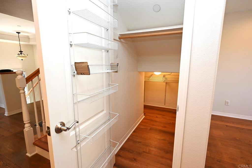 1037 Loretta Lane - photo 8
