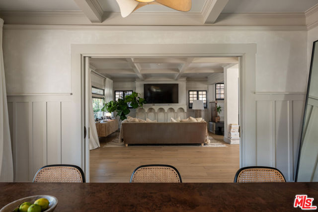 1715 S Kingsley Drive, Los Angeles CA: https://media.crmls.org/mediaz/de5d9815-e5af-423e-9580-5cb950d78256.jpg