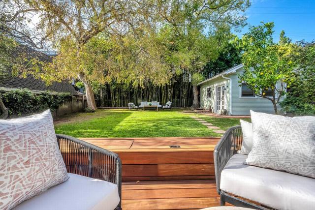 1403 N Orange Grove Avenue, West Hollywood CA: https://media.crmls.org/mediaz/de5dadbf-2272-46eb-b864-a7c66206559c.jpg