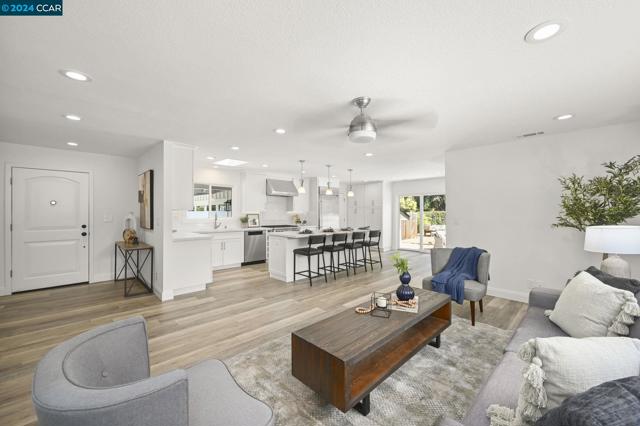 Image 10 of 55 For 487 Geni Ct  