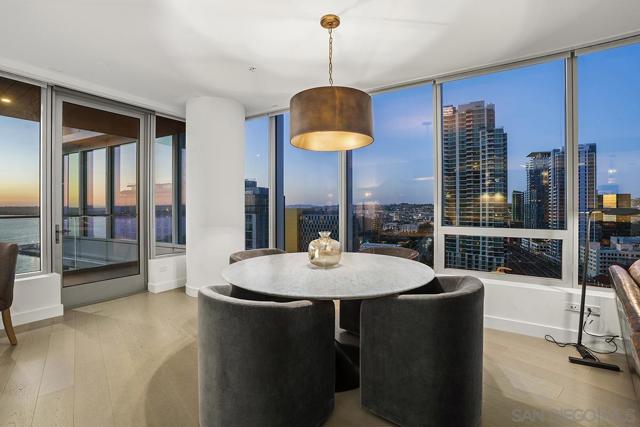 888 W E Street, San Diego CA: https://media.crmls.org/mediaz/de5e4808-ce7e-4b69-8453-84840447d8ff.jpg