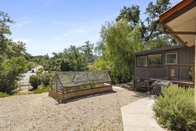 518 S Ventura Street, Ojai CA: https://media.crmls.org/mediaz/de5e6884-2d28-48cb-aea3-335a242cd37f.jpg