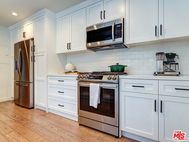 1830 Westholme Avenue, Los Angeles CA: https://media.crmls.org/mediaz/de5ece38-9094-49cf-9628-e5707459627e.jpg