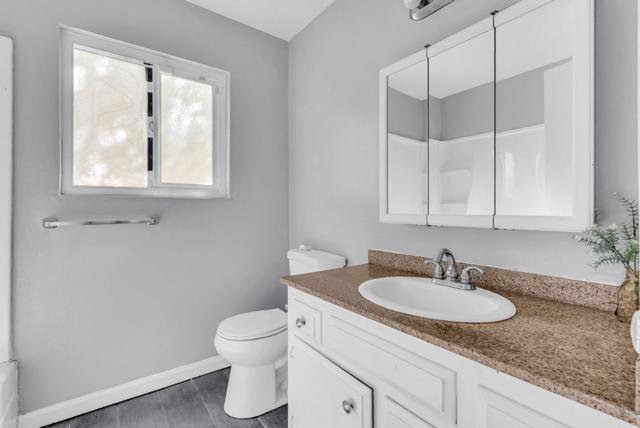 4382 Palo Verde Drive, Pittsburg CA: https://media.crmls.org/mediaz/de601b6d-4bf9-485a-b0a0-937c73059eab.jpg