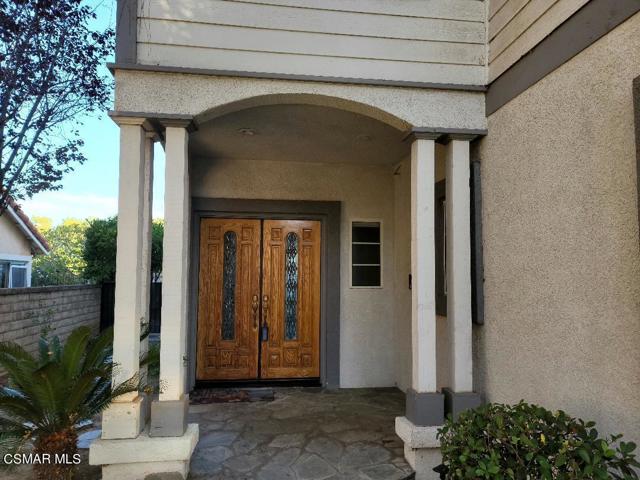 1046 Cactus Court Front Entrance