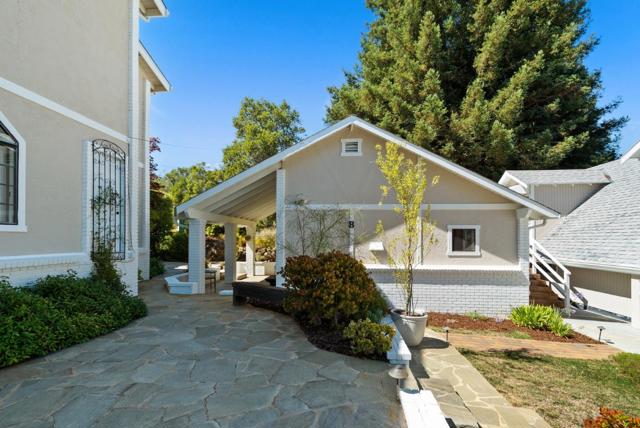 7919 Empire Grade, Santa Cruz CA: https://media.crmls.org/mediaz/de60dac9-ba52-467f-82d0-31fb38e046a5.jpg