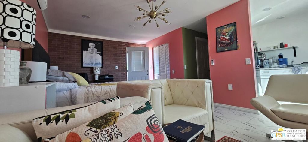 4021 Mcdowell Street