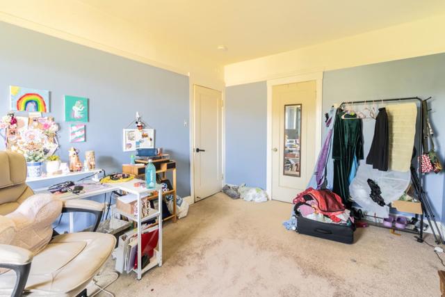 444 Ellington Avenue, San Francisco CA: https://media.crmls.org/mediaz/de6189f1-5635-4d3b-8146-1a69219b3e5c.jpg