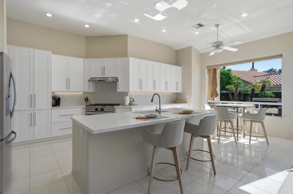 MLS #219137841DA image #4