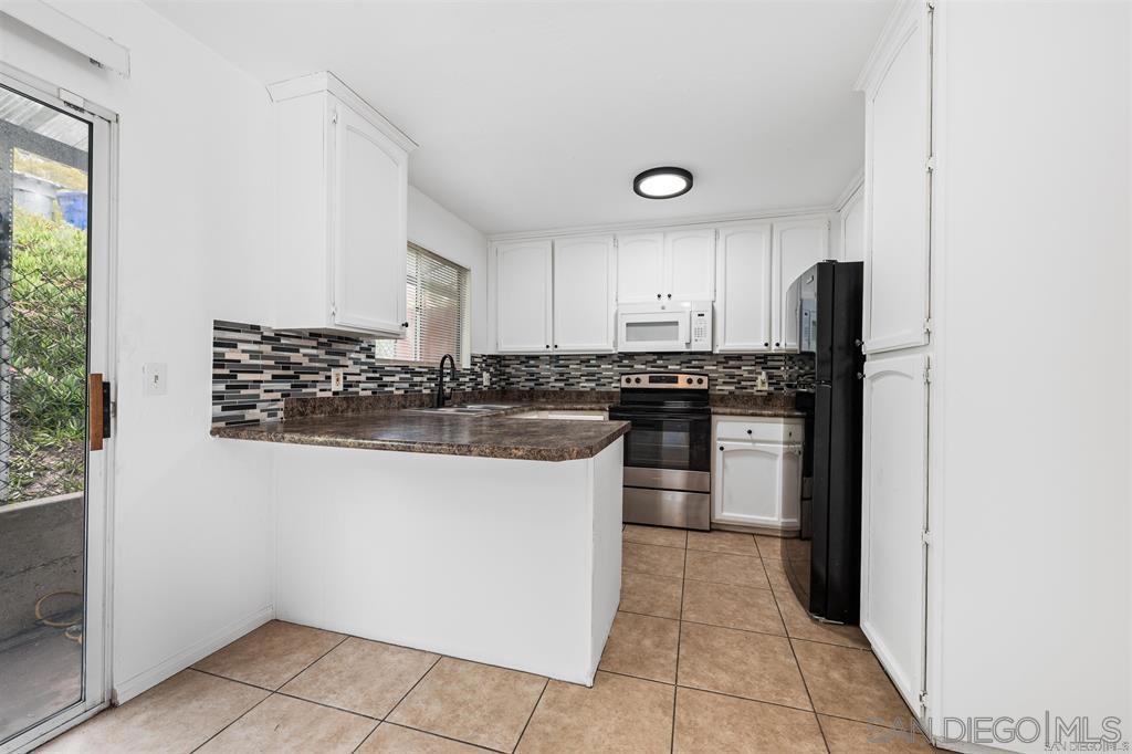 De638Eae 3846 465A 9F92 90015C291034 1852 Bakersfield St, Lemon Grove, Ca 91945 &Lt;Span Style='BackgroundColor:transparent;Padding:0Px;'&Gt; &Lt;Small&Gt; &Lt;I&Gt; &Lt;/I&Gt; &Lt;/Small&Gt;&Lt;/Span&Gt;