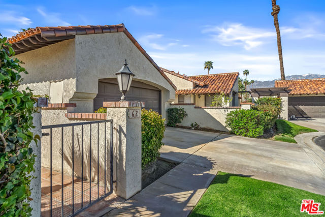 Image 3 of 60 For 62 Calle Solano
