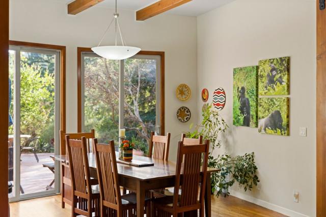23185 Old Santa Cruz Highway, Los Gatos CA: https://media.crmls.org/mediaz/de663855-031a-46cc-b097-26561fb98663.jpg