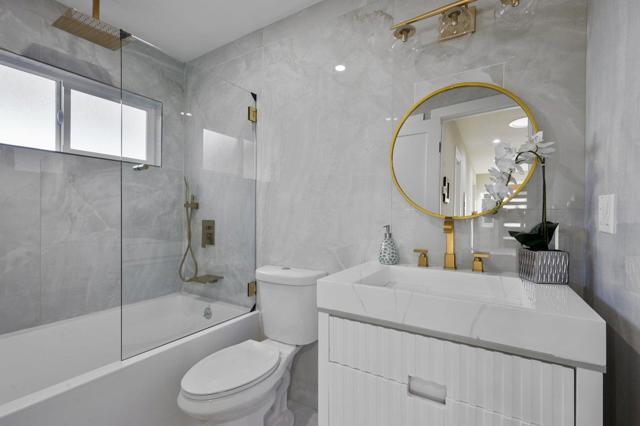 1560 Alturas Drive, Burlingame CA: https://media.crmls.org/mediaz/de6733a1-2d80-4bbc-9ceb-247fc5a465ca.jpg