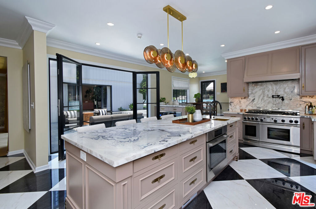 MLS #26854533 image #14