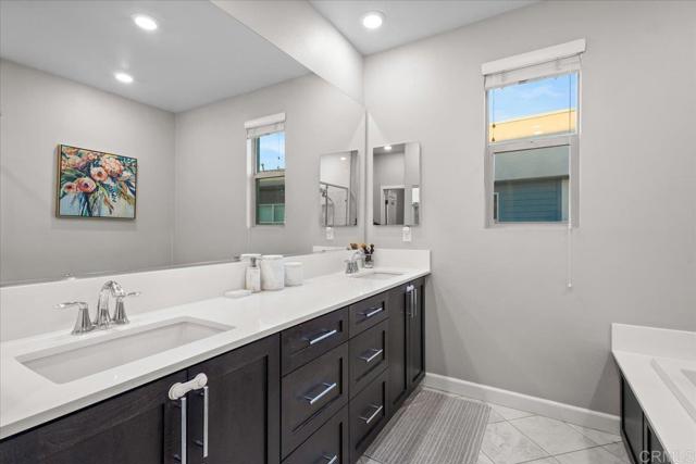 Detail Gallery Image 35 of 45 For 1840 Mint #6,  Chula Vista,  CA 91915 - 4 Beds | 3 Baths