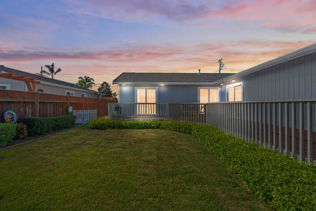 8346 Juniper Avenue, Newark CA: https://media.crmls.org/mediaz/de69273b-40f1-4322-815e-f8fa15522e93.jpg